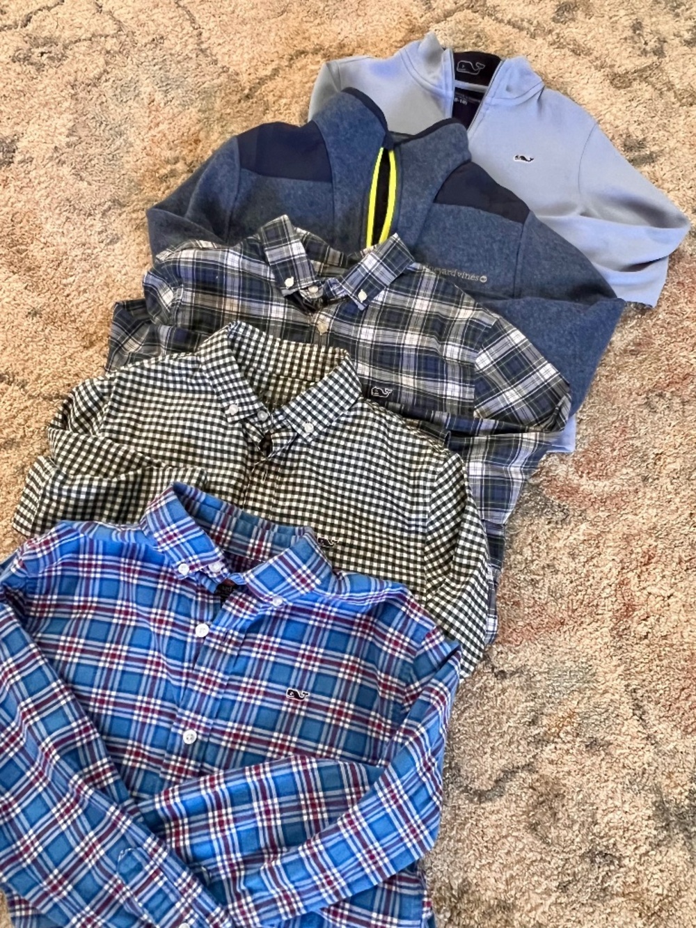 Vineyard Vines boys size small 8/10 lot